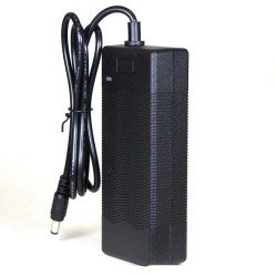 Cargador 42V 2A para Xiaomi y Ninebot